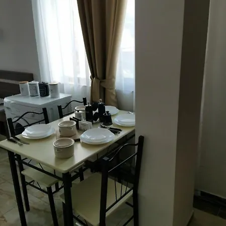 1 Flowerstrasse شقة فندقية